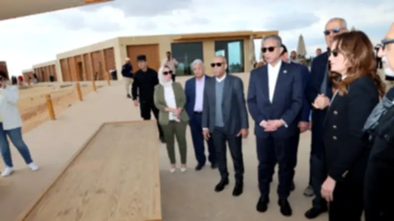 تطوير أهرامات الجيزة: منصات بيع حضارية وسوق منظم لتعزيز تجربة الزائرين