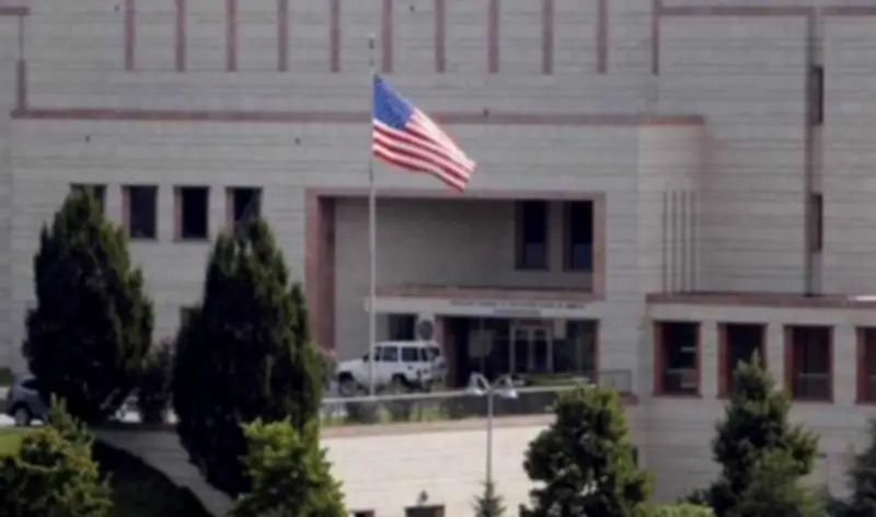 السعودية تدين الهجوم الإيراني على مبنى السفارة الأمريكية في الرياض بشدة