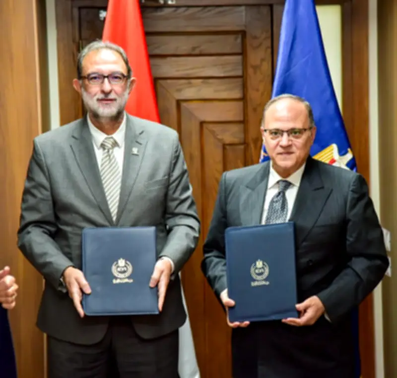 بروتوكول تعاون جديد بين سلامة الغذاء والهيئة العامة للرقابة لتعزيز جودة المنتجات الصحية