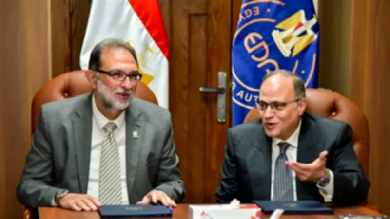 بروتوكول تعاون بين هيئتي الدواء وسلامة الغذاء لتعزيز الرقابة وجودة المنتجات في مصر