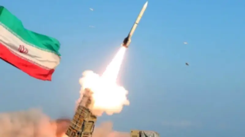 الحرس الثوري الإيراني يحذر: ضرب المراكز الاقتصادية الإقليمية ردا على استهداف مراكزنا