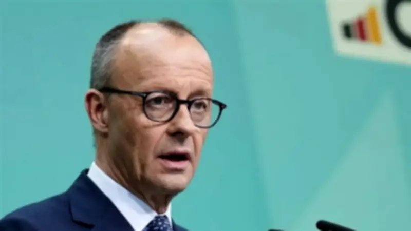 المستشار الألماني: توافق مع إسرائيل وأمريكا على ضرورة إزالة النظام الإيراني