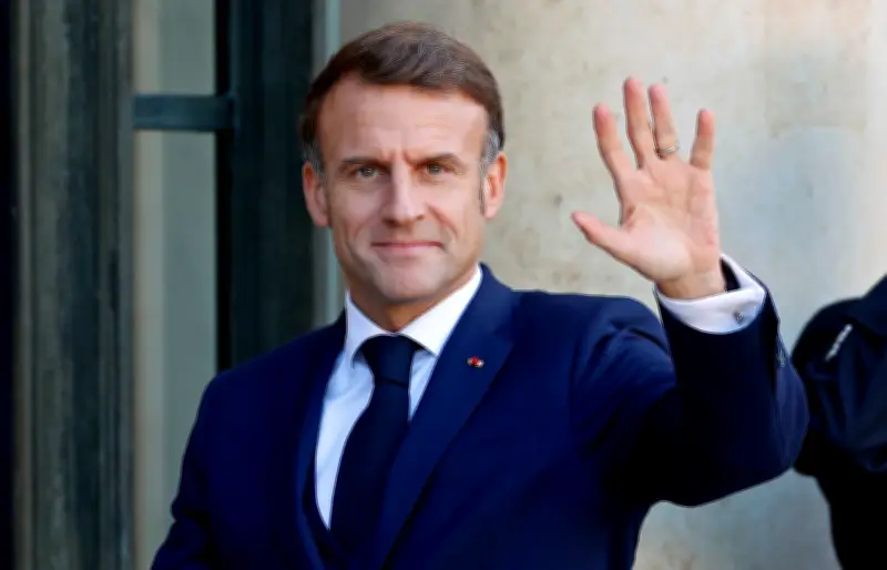 ماكرون يؤكد عزمه على بناء تحالف دولي لإعادة الملاحة في مضيق هرمز إلى طبيعتها
