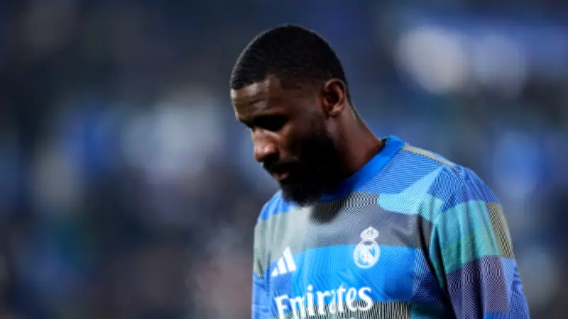 غضب ألماني عارم على روديجر.. هل يغيب عن كأس العالم بعد حادثة خيتافي؟