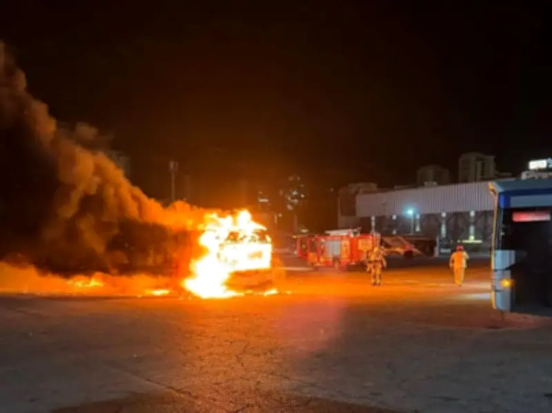 صفارات الإنذار تدوي في تل أبيب.. القاهرة الإخبارية تنقل الحدث العاجل