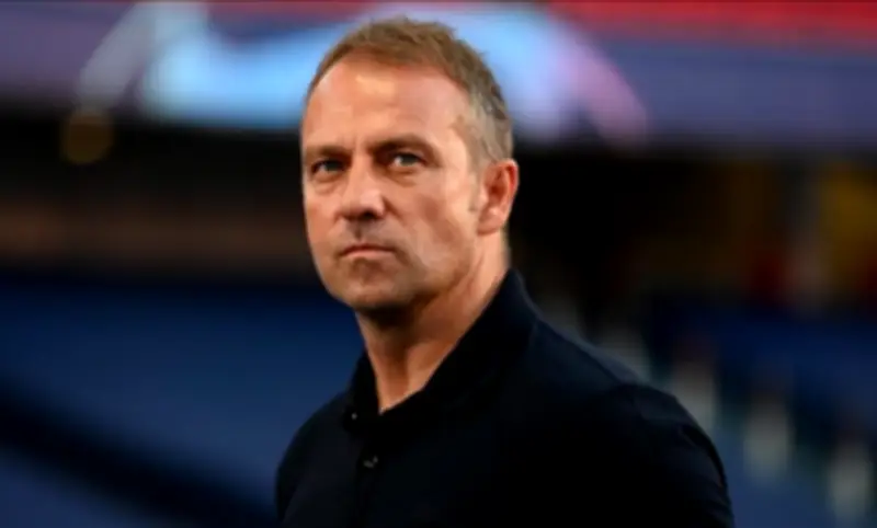 هانز فليك: برشلونة خاطر بلاعبيه أمام أتلتيكو مدريد رغم الإصابات وخيبة الأمل في كأس الملك