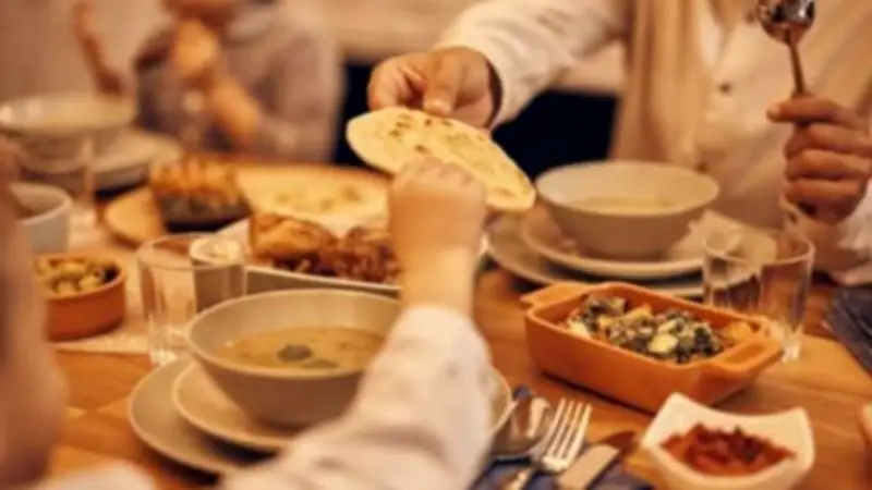 فوائد تناول الطماطم على السحور في رمضان: دعم للترطيب والطاقة والنشاط