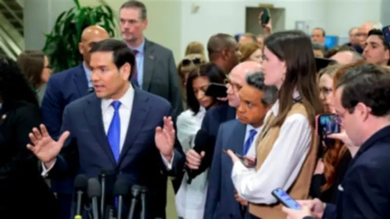 فريق الأمن القومي الأمريكي: الوضع في حرب إيران يتغير كل ساعة