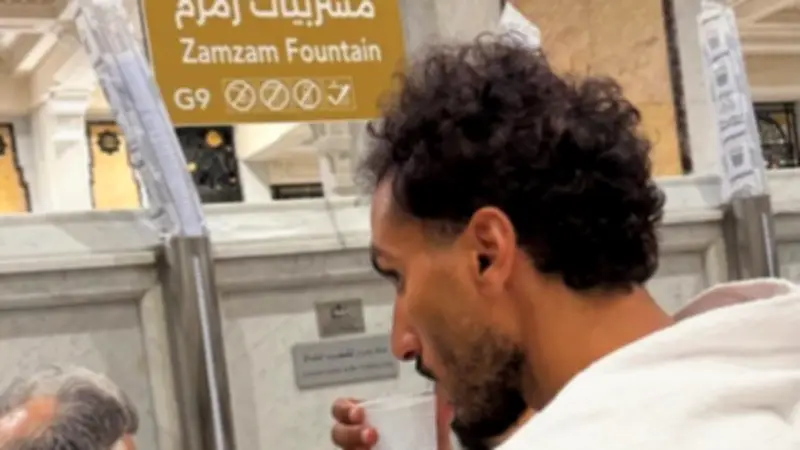 كشف أسباب استبعاد أحمد حمدي من مباريات الزمالك.. معتمد جمال يتخذ القرار