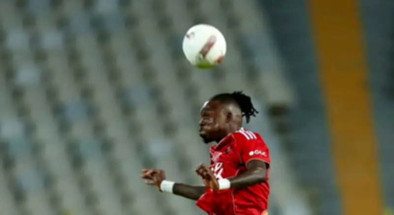 كامويش يواصل عروضه السيئة مع الأهلي في مواجهة صعبة بالدوري المصري