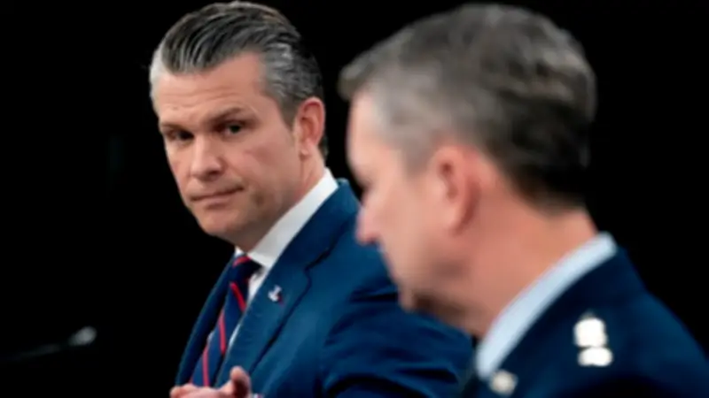 وزير الدفاع الأمريكي: الحرب مع إيران قد تمتد لثمانية أسابيع مع تعزيزات عسكرية جديدة