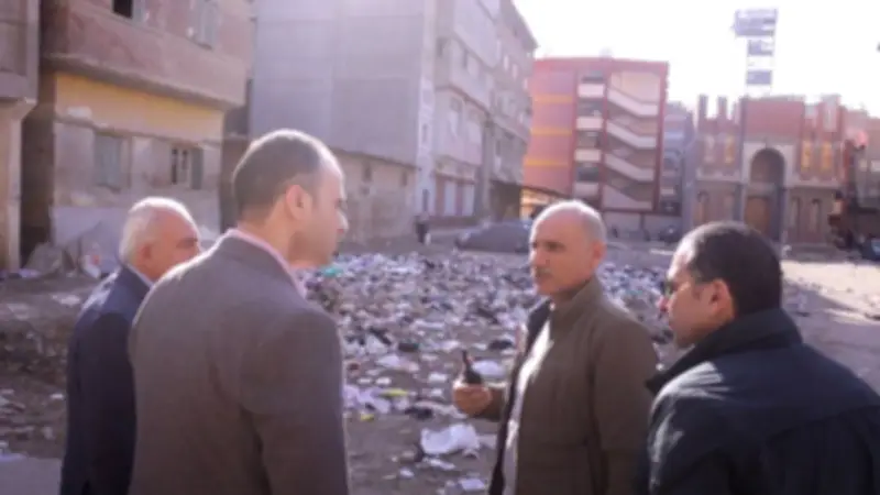 نائب محافظ دمياط يوجه بتكثيف حملات النظافة في السنانية والشعراء خلال جولة مفاجئة