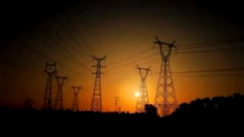 هجوم سيبراني إسرائيلي يغرق العراق في ظلام دامس.. انقطاع شامل للكهرباء