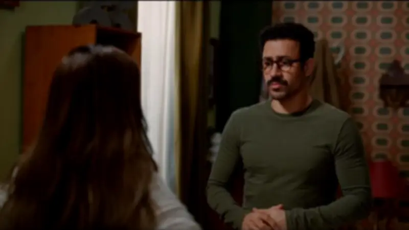 طلاق أحمد داود وميرنا جميل في أول حلقة من مسلسل بابا وماما جيران