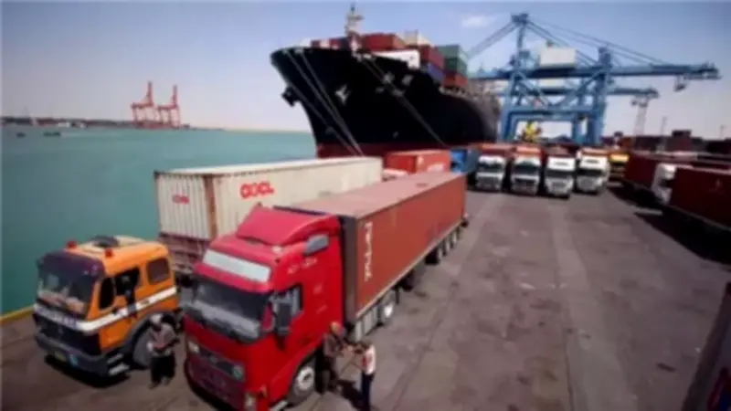 الكويت تنفي وقوع حادث قرب ميناء مبارك الكبير وتؤكد أن الواقعة خارج المياه الإقليمية