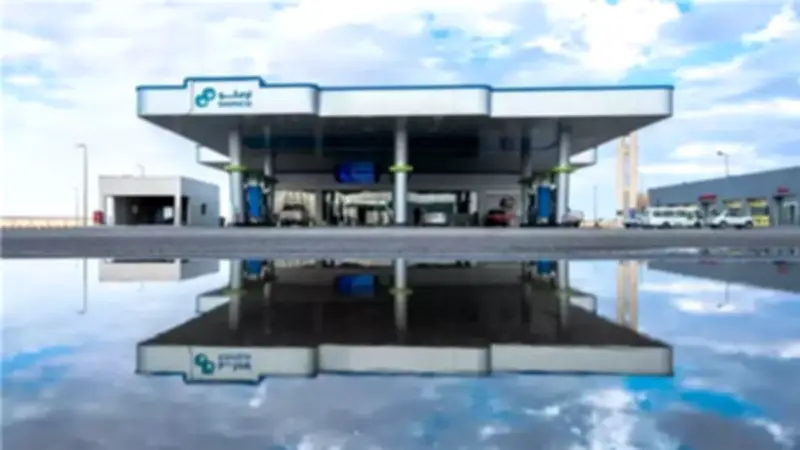 حادث في خزان وقود لشركة النفط العمانية للتسويق يسبب أضرارًا مادية طفيفة