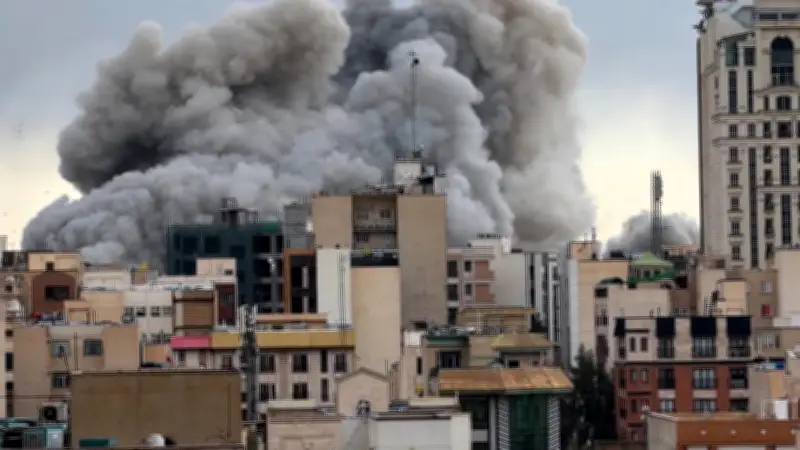 الجيش الإسرائيلي يعلن بدء موجة جديدة من الهجمات واسعة النطاق على إيران