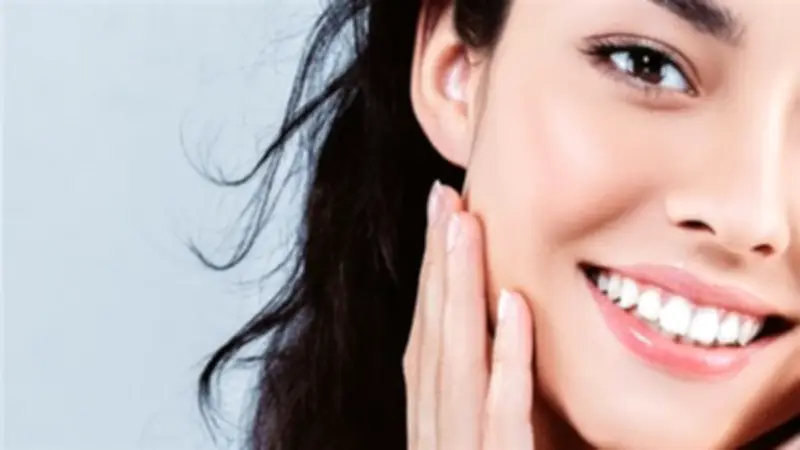 نصائح ذهبية للحفاظ على بشرة ناعمة ومشرقة خلال شهر رمضان المبارك