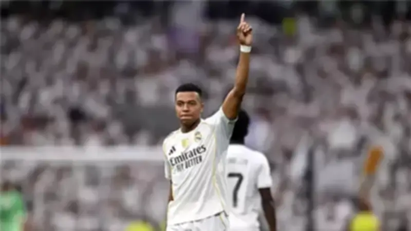 ريال مدريد يفقد الثقة في كيليان مبابي: تفاصيل الخلاف حول الإصابة والعلاقة المتوترة