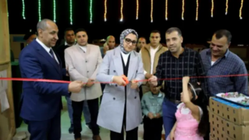 محافظ الوادي الجديد تفتتح منفذ سلع غذائية بالفرافرة ضمن خطة التوسع