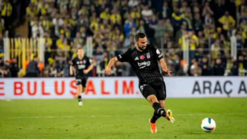 صراع أوروبي سعودي على الظهير المغربي سفيان الكرواني في سوق الانتقالات