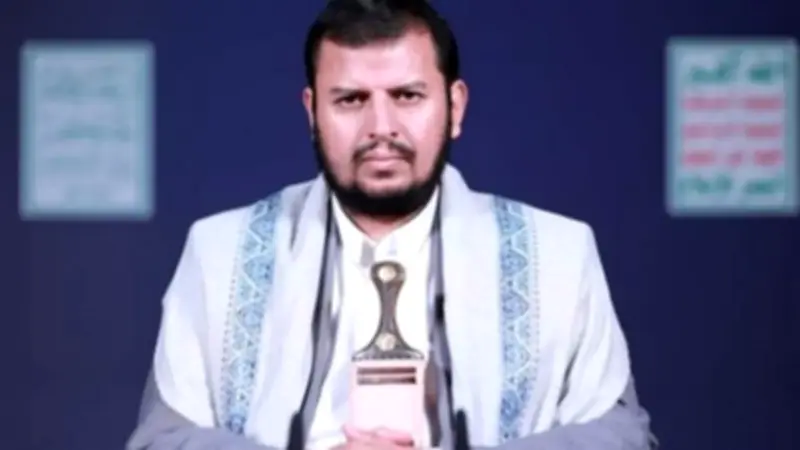 عبد الملك الحوثي يعلن جاهزية عناصره للحرب ويصف أمريكا وإسرائيل بطاغوت العصر