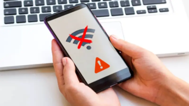 إيران تشهد انقطاعاً شاملاً للإنترنت بعد ستة أيام من تقييد جزئي وسط تصاعد التوترات