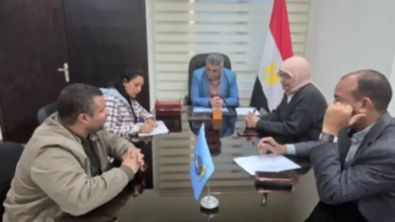 رئيس حي جنوب الغردقة يوجه بمعاينات فورية لشكاوى المواطنين واتخاذ الإجراءات اللازمة