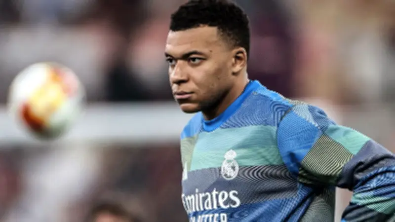 أنباء مقلقة لريال مدريد: شكوك حول مشاركة مبابي في مواجهة مانشستر سيتي بدوري الأبطال