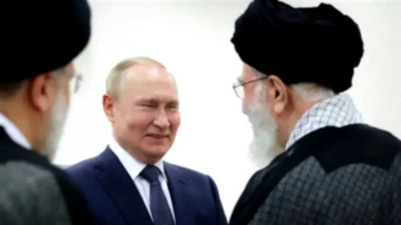 أول اعتراف أمريكي رسمي: روسيا تزود إيران بمعلومات استخباراتية لاستهداف القوات الأمريكية