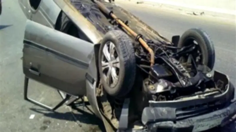 حادث انقلاب سيارة ملاكي بالمقطم يُسفر عن إصابة شخصين ونقلهما للمستشفى