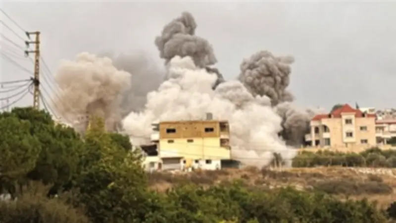 تصعيد عسكري إسرائيلي على لبنان وإيران مع استهداف ناقلة نفط في مضيق هرمز