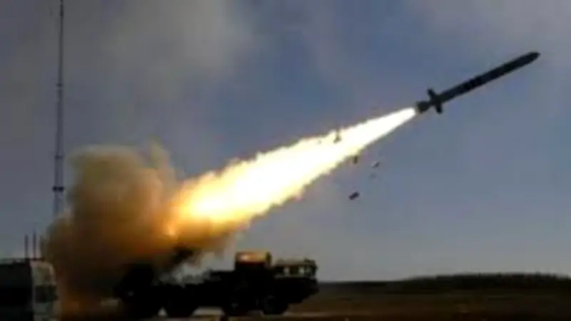 تصعيد خطير في اليمن: الحوثيون يهددون بفتح جبهة جديدة دعماً لإيران وسط التوترات الإقليمية