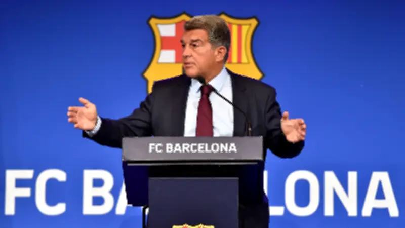 حرب تصريحات بين لابورتا وفونت في انتخابات برشلونة: اتهامات بـ"بوق مدريد" وردود حادة