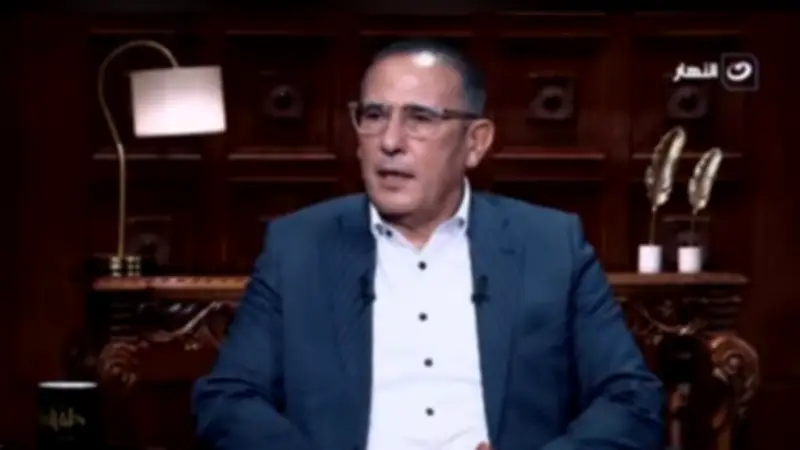 حسام الشاعر: عودة سريعة من أمريكا بعد ليلة واحدة لتعلم درس الالتزام بالعمل