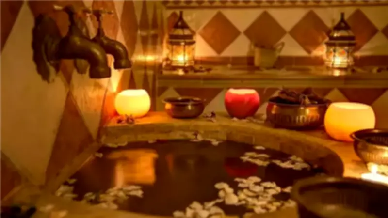 حمام الأعشاب: سر تنشيط الدورة الدموية واستعادة الحيوية خلال شهر رمضان