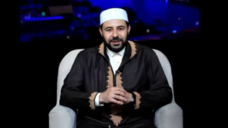 الداعية شريف شحاتة يحذر الزوجات: تفتيش هواتف الأزواج قد يدمر العلاقات الزوجية