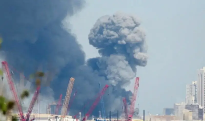 إعلام إيراني: هجوم صاروخي على قواعد أمريكية بالكويت يثير توتراً إقليمياً