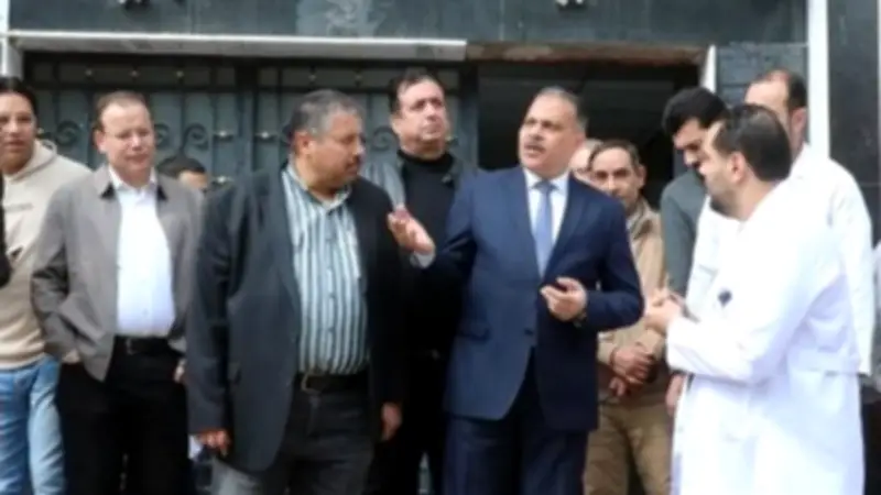 محافظ الشرقية يقوم بزيارة مفاجئة لمستشفى ديرب نجم المركزي للاطمئنان على الخدمات الصحية