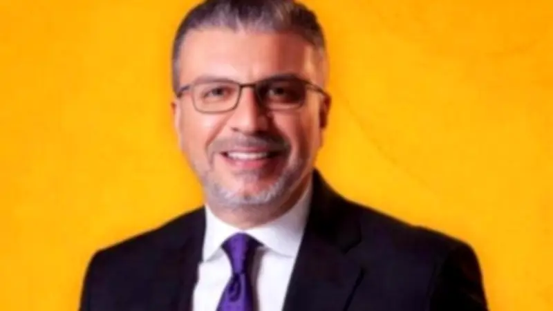 عمرو الليثي يحذر من التلاعب النفسي: أشخاص حرفيون في الأذى يهزون ثقتك بنفسك