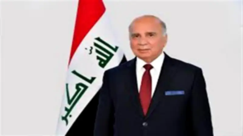 وزير الخارجية العراقي يحذر من تداعيات التصعيد في مضيق هرمز ويدعو لوقف الحرب