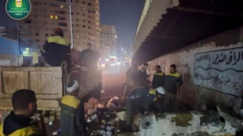 حملات مكثفة لرفع القمامة والإشغالات في فيصل وبولاق الدكرور بعد شكاوى المواطنين