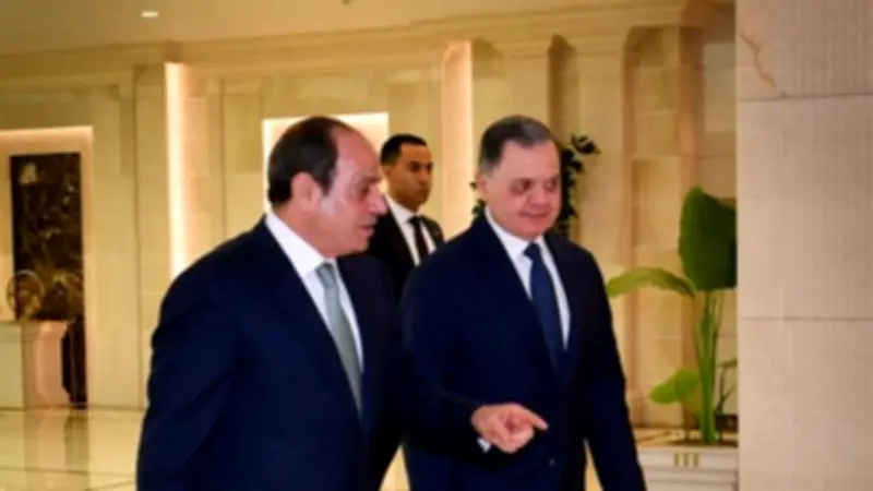 السيسي في أكاديمية الشرطة: مؤسسة الشرطة خط الدفاع الأول عن أمن الوطن والمواطنين