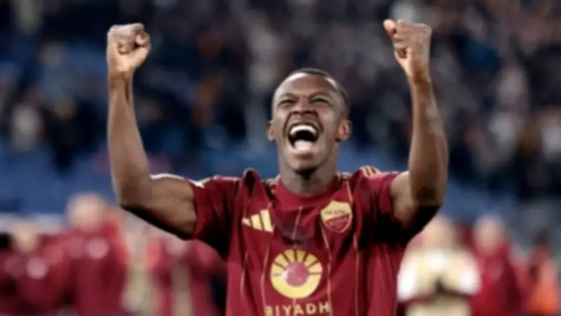 لانس يهزم ميتز بثلاثية ويواصل مطاردة باريس سان جيرمان في الدوري الفرنسي