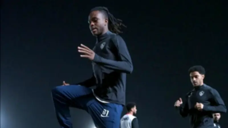 تدريبات بدنية مكثفة للزمالك استعداداً لمواجهة إنبي في الدوري المصري