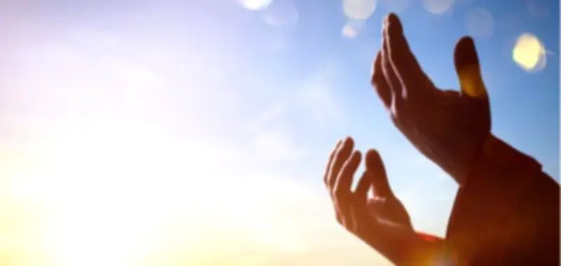 دعاء اليوم التاسع عشر من رمضان: استغفر له ملائكة السماوات والأرض