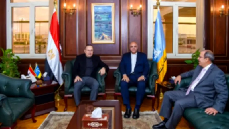 محافظ الإسكندرية يؤكد: الدراسات العلمية ركيزة أساسية لخطط التنمية المستدامة
