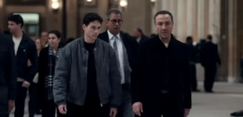 يوسف وهبي يواجه محمود حميدة في الحلقة الرابعة من كواليس فرصة أخيرة