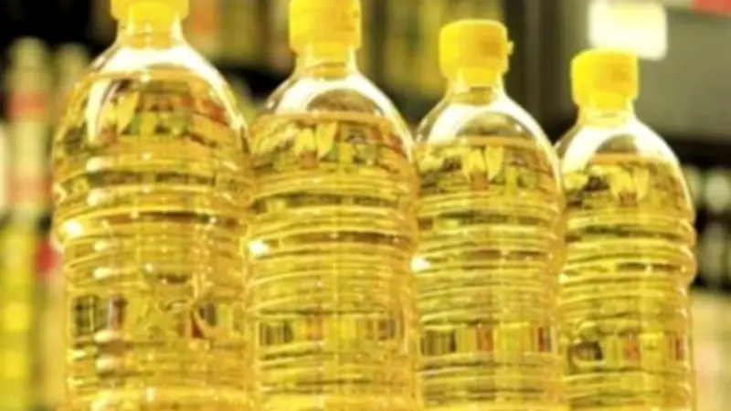 ارتفاع صاروخي لزيت الأولين.. واستقرار أسعار الزيوت الأخرى في الأسواق المصرية