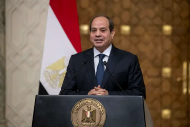 عاجل السيسي: لا تسويات دون حوار ولا سلام دون تفاهم لحماية الشعوب من ويلات الحروب